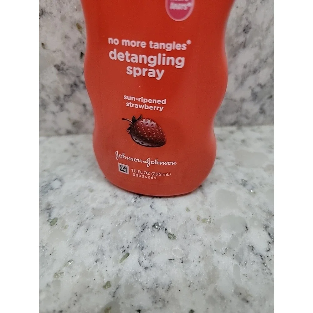 Johnson's Kids NO‎ MORE TANGLES Detangling Spray Sun Ripened Strawberry 10 Fl Oz